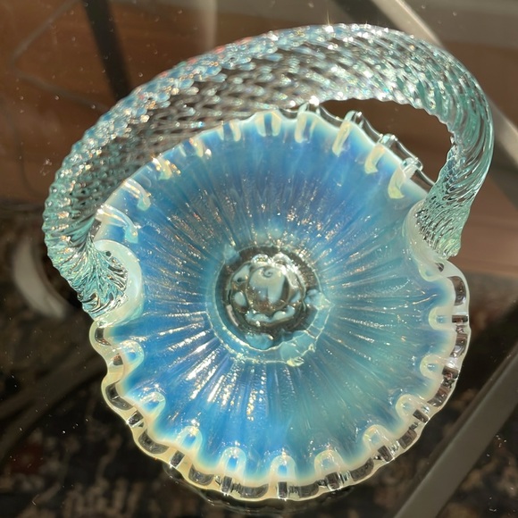Fenton 4 5/8” by 5” tall ruffled opalescent small basket and braided handle - Picture 2 of 5
